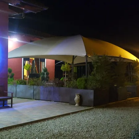 Alloggio per agriturismo Bacca Blu *